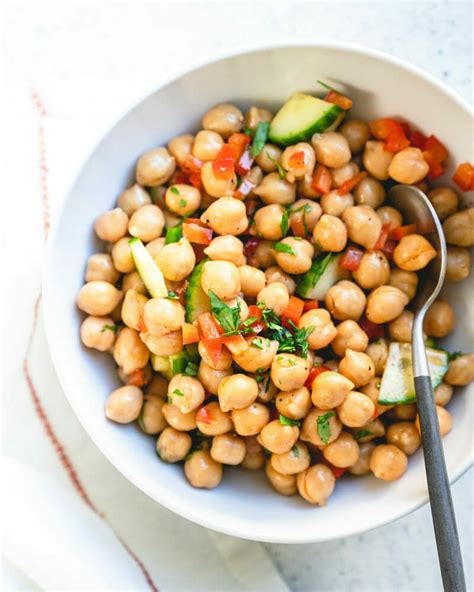 Easy Chickpea Salad