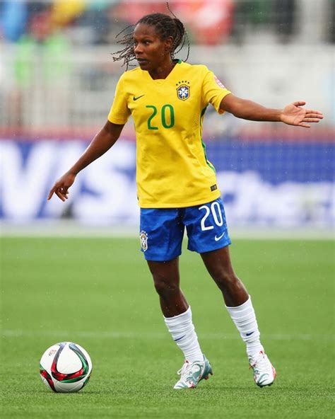 Jogadoras da seleção brasileira fazem manifesto contra assédio sexual na ação, elas foram apoiadas por aline pellegrino, coordenadora de competições femininas. Formiga - ÉPOCA | Tudo sobre