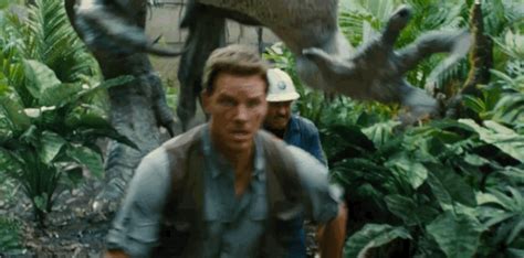 9 Incredible Jurassic World Moments From The Super Bowl Trailer