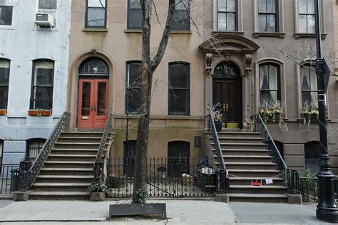 how much is carrie bradshaw s new york apartment now in sex and the city vacation apartment