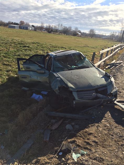 Deputies investigating Saturday morning fatal traffic crash on Linder