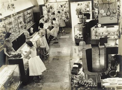 Photo Of The Week Shopping 1950s Style State Library Of Queensland
