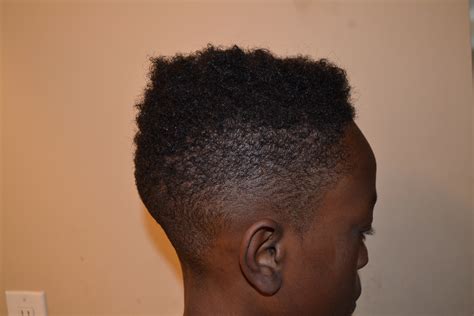 Black people have a different head covering than other hominids, or most other mammals, for that matter. Nappy Styles How-To-Tutorial On A Box Hair Cut | Nappy Styles