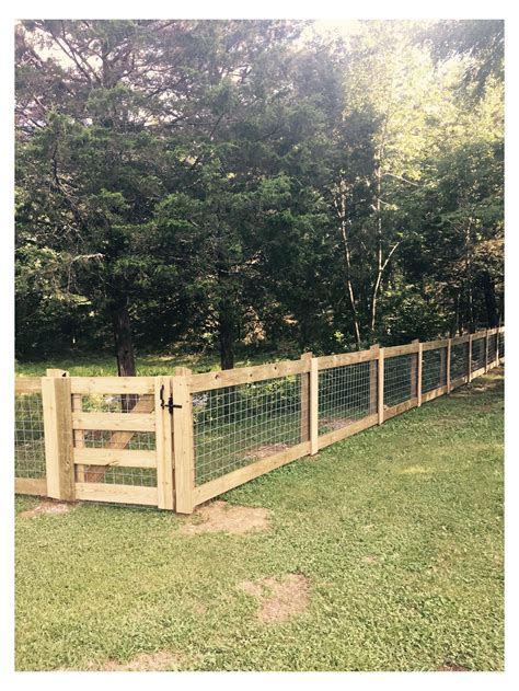 Beautiful Farm Fence Done In Nashville 142518 Farm Yard Farmyard