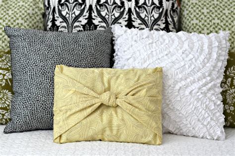 Easy No Sew Pillow Cover Organize And Decorate Everything