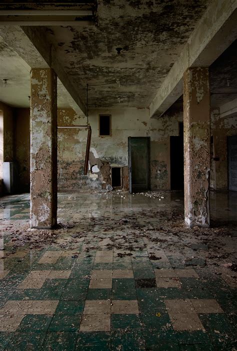 Emergent Photo Of The Abandoned Norwich State Hospital