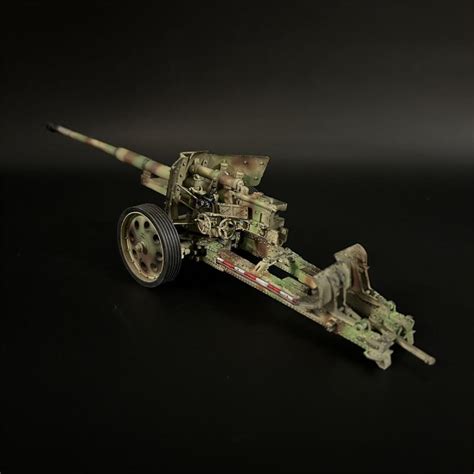German Camouflage Pak43 88mm Anti Tank Gun And Summer Crew Cannon And