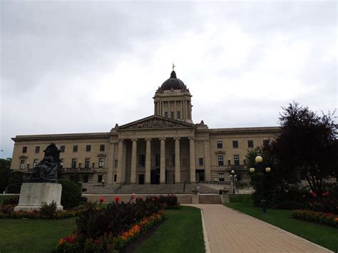 Manitoba Legislative Building | The Manitoba Legislative ...
