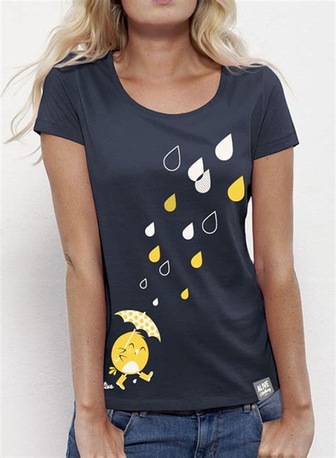 BIRDY in the RAIN T-Shirt design for girls - Fancy T-shirts
