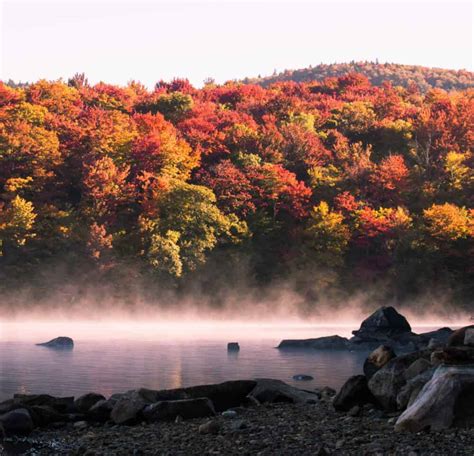 Visiting Vermont in the Fall: Things to See and Do in the Green Mountains
