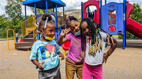 A Free Metro Operated Pre K Program For Low Income Families Is