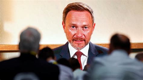Fieber Herr Lindner Der FDP Chef Hat Corona Und Erntet Im Netz