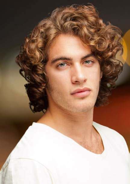 Curly hair can be difficult to control, but the best curly hairstyles for men can give you an unique look other hair types or textures can't. Super hair men curly awesome ideas | Thick hair styles ...