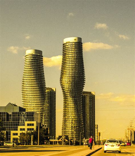 12 Top Things to Do in Mississauga (Ontario, Canada) - All travel blog