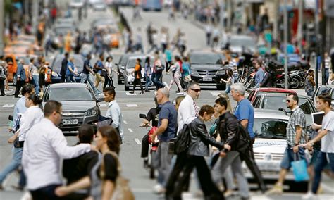 7 4 milhões não dormem na cidade em que trabalham