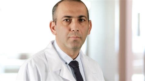 Serdar dursun kimdir almanya'da türk bir personel ailenin çocuğu olarak dünyaya gelen serdar hannover 96 altyapısına geçen serdar dursun, iki dönem oynadıktan sonra hannover 96'nın a2. Mehmet Serdar Soydinç Kimdir? | DoktorAnsiklopedisi