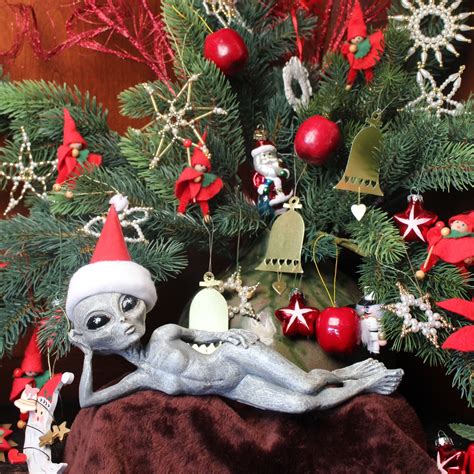 Xmas Alien Invasion Christmas Decoration Sexy 11 Laying Alien
