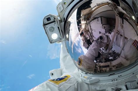 Nasa News Space Station Astronaut Shares Out Of This World Selfie