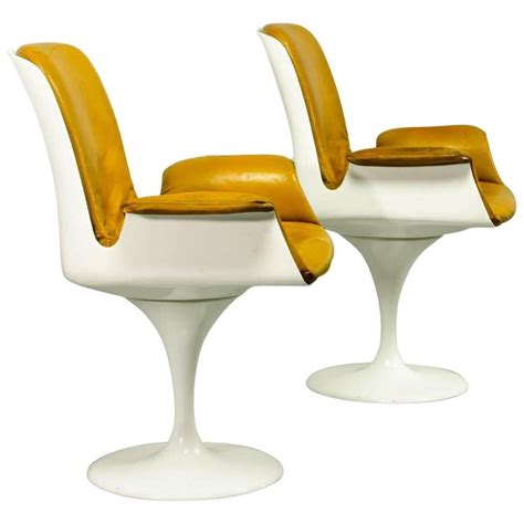 Mid Century Tulip Swivel Chairs With Armrests In Style Of Eero Saarinen