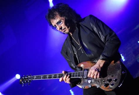 Tony Iommi, Black Sabbath, and the Gibson SG | HubPages