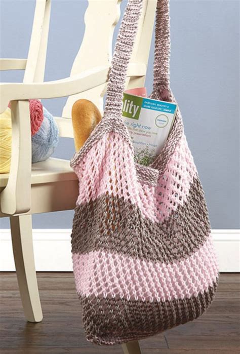 Bags tend to be relatively simple to make and are useful year round. Knitted Market Bag, versatile and great for toting around ...