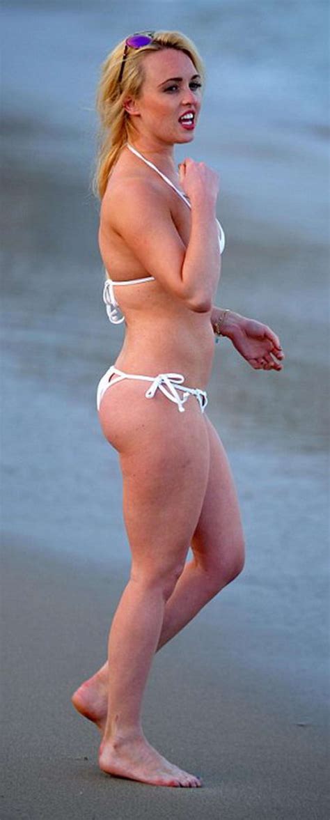 Jorgie Porter Bikini Photoshoot Im A Celebrity Get Me Out Of Here In Dubai 13 Gotceleb
