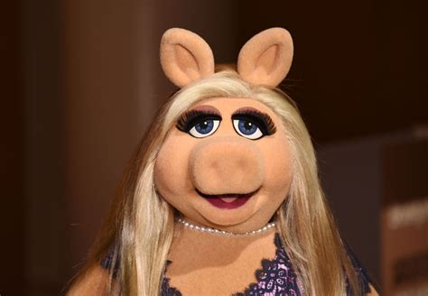 The Miss Piggy Fashion Mantras That Every Woman Should Follow