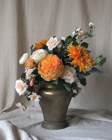 Artificial flowers and leaves,fresh color,the flowers never wither and fall,looks beautiful,soft petals,leaf texture clear,shiny surface of increase the beauty in your home with this faux geranium flowers. Sunflower, Rose, Yellow Artificial Flower Arrangement with ...