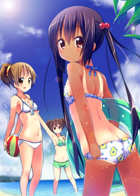 Pin On Swimsuit Anime Girls