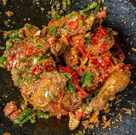 Resep Ayam Sambal Pecak Kuliner Medan Yang Lezat Maksimal