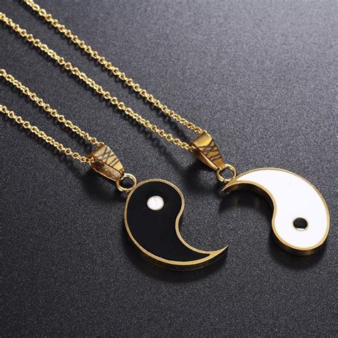 2 Piece Stainless Steel Yin Yang Pendant Necklace For Couples Etsy Joyas De Parejas