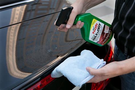 However, you have all the tools you need to fight sap in your home right now, and it is easy to manage if you know how. How To Remove Tar From Car Paint