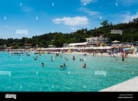 Beach and turquoise water halkidiki hi-res stock photography and images