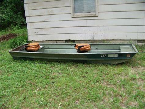 Jon Boat Montgomery Wards Seaking 12ft Aluminum Flat Bottom 12 Foot Boat In Fredericksburg Va