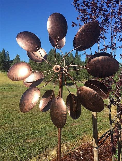 Bronze Leaves Wind Spinner Garden Windmill Lawn Art Metal Sculpture
