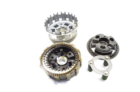 But what does it do exactly? How does a Motorcycle Manual Clutch Work - BikesRepublic