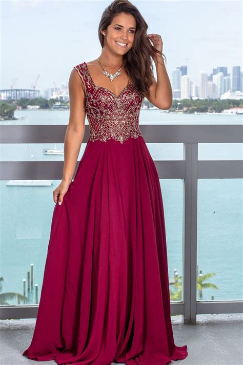 Top 15 De Los Mejores Vestidos De Noche Color Vino 💋 2023