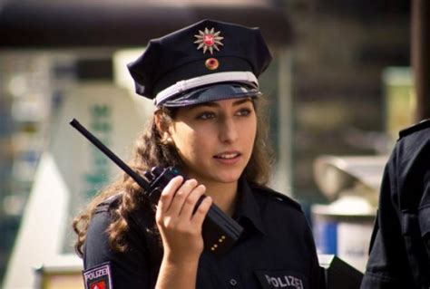 Most Beautiful Police Officers A Fair Cop Fascinating Pictures Of