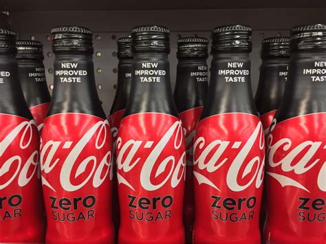 By continuing to use & browse this site. Cool look, smaller size, BIG taste! | Coca-Cola Zero Sugar