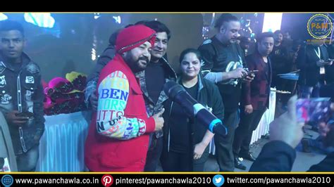 Goli Chal Javegi Sapna Choudhary Superhit New Year Performance 2020 New Delhi Geeta Wala Youtube