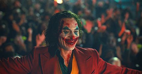 The joker is a villain that both fascinates and terrifies us. Dancing between Charisma and Politics: An Analysis of ...