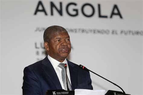 Visão Presidente Angolano Convidou Presidente Do Tdc A Demitir Se Mas Esta Ainda Não O Fez