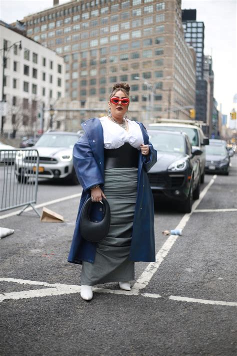 The Best Plus Size Street Style Outfits At New York Fashion Week