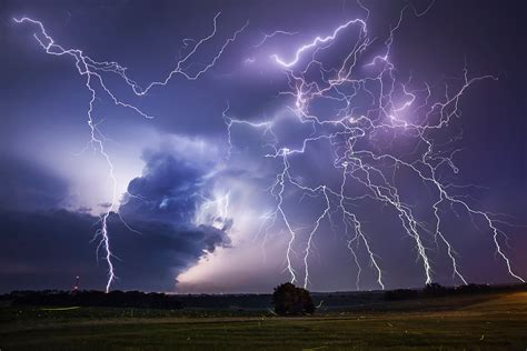 Jason Weingarts Storm Chasing Stacked Images Of Lightning And