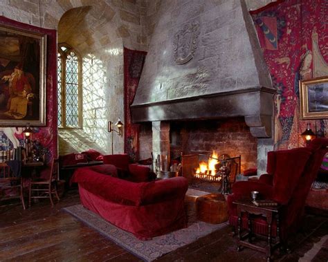 The Common Room At Gryffindor Tower Gryffindor Common Room Harry