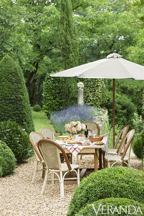 28 French Gardens Best French Style Garden Designs