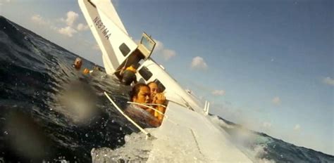 See Terrifying Video Of Hawaiian Plane Crash From Inside