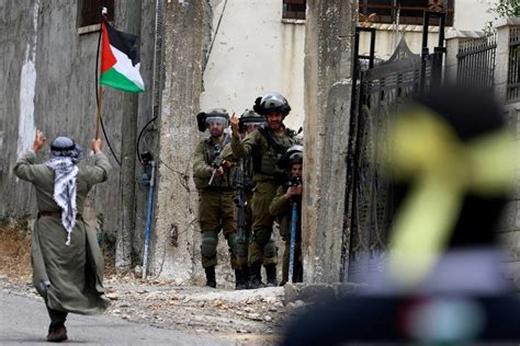 Fiercest Fighting In Years Erupts In West Bank City Of Jenin At Least 5 Palestinians Killed