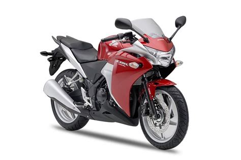 Итак, в 1989 году японцы уже имели способность создавать мотоциклы. Honda CBR250R (2011-2017) Price, Specs, Mileage, Reviews ...