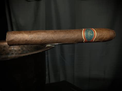 Cigar Review Futuro Selección 109 By Warped Cigars Tuesday Night